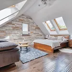 Karkonoski Klimat - Z Widokiem Na Gory, Dostepem Do Sauny, Balii, Jacuzzi Oraz Miejscem Na Grill I Ognisko Apartmán