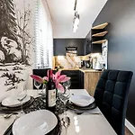 Apartmán Karkonoski Klimat - Z Widokiem Na Gory, Dostepem Do Sauny, Balii, Jacuzzi Oraz Miejscem Na Grill I Ognisko Miłków